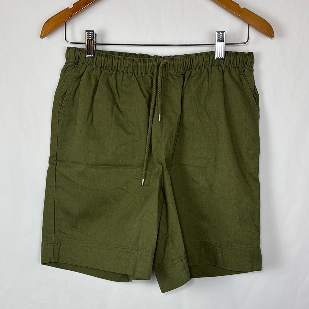Green Coral Bay Ladies Shorts Women’s Size Small Petite with pockets